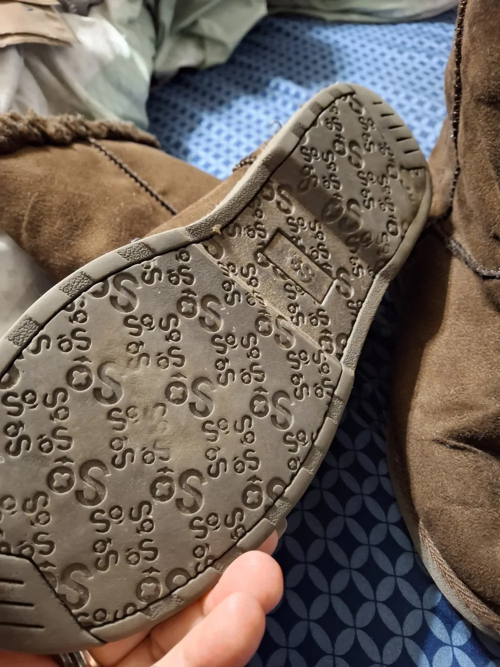 Skechers Brown Faux-Suede Plush-Lined Winter Pull-On Boots